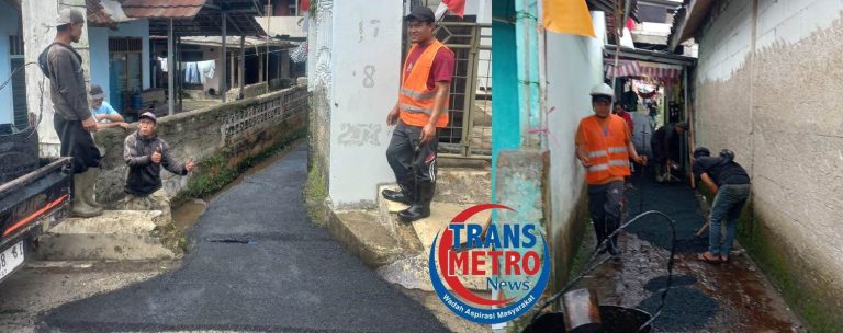 Pengaspalan Jalan Gang Kp Cisarandi RW 001 Desa Parakansalak 1