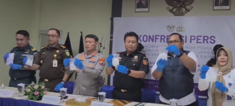 BEA CUKAI GAGALKAN PENYELUNDUPAN SABU DARI MALAYSIA 1