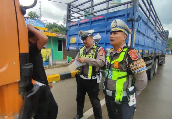 Tindak angkutan Sumbu Tiga